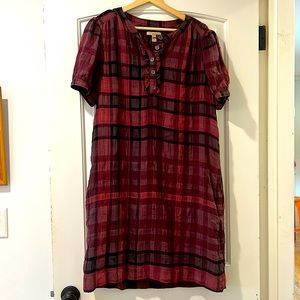 Burberry Dress plaid women’s size 12. Winter, Christmas, Holiday dress